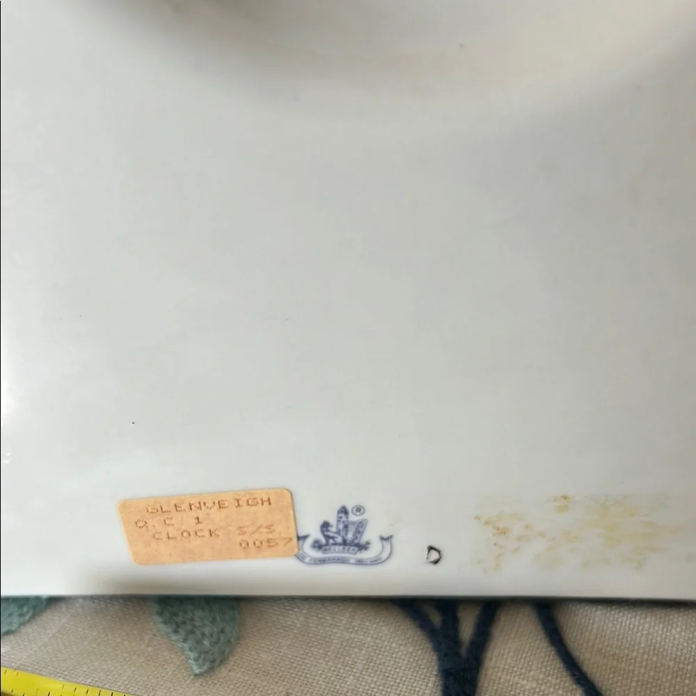 Belleek Classic White and Green Mantel Clock - Picture 2 of 3